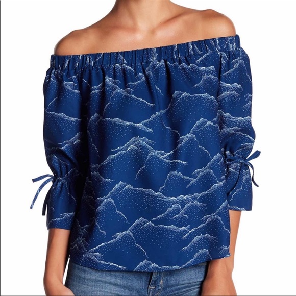 cooper & ella Tops - Cooper & Ella off the shoulder blue with white mountain print blouse size XS
